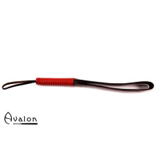 Avalon - PALADIN - Sort og Rød Beltepaddle med Flettet Håndtak 