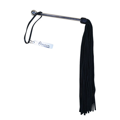 Avalon - PROPHET - Sort lang flogger i semsket lær med metallhåndtak Avalon - PROPHET - Sort lang flogger i semsket lær med metallhåndtak